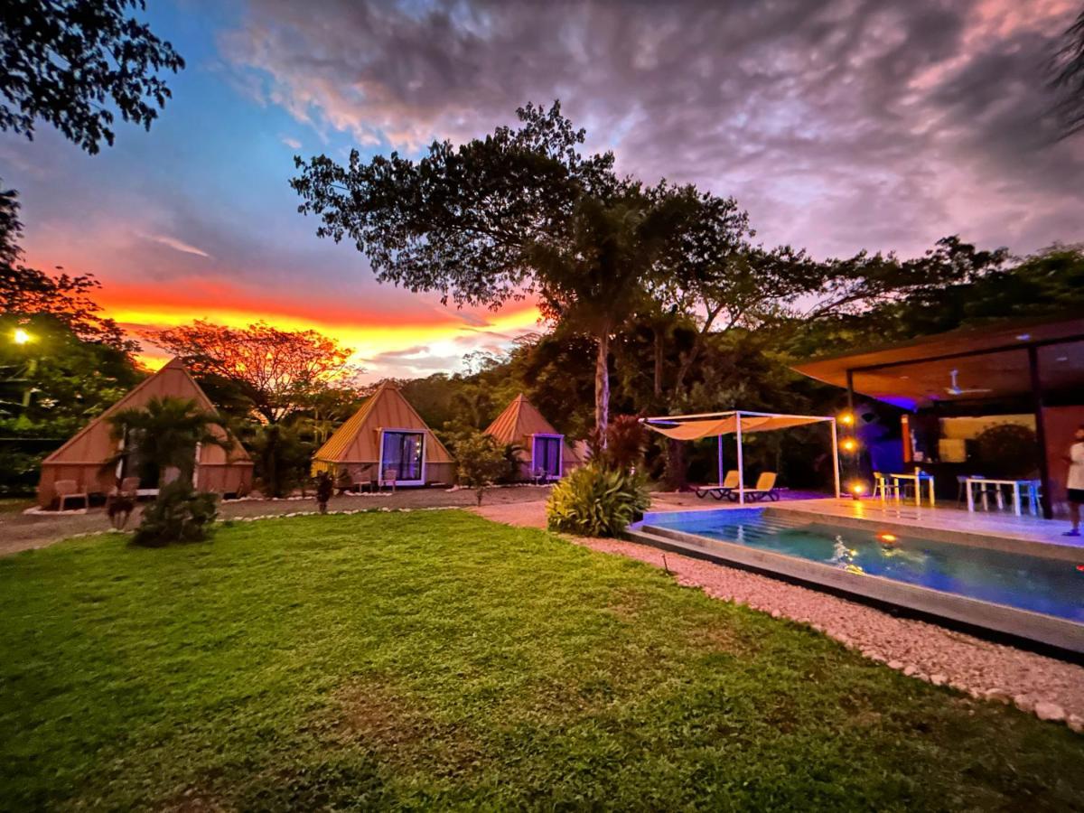 Pyramid Tamarindo Luxury Hotel Exterior foto
